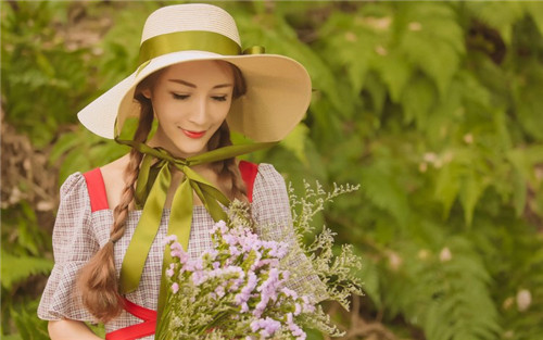 香蕉草莓秋葵绿巨人向日葵下载